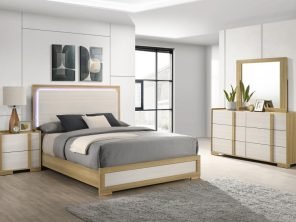Hyland 4-piece Queen Bedroom Set Natural